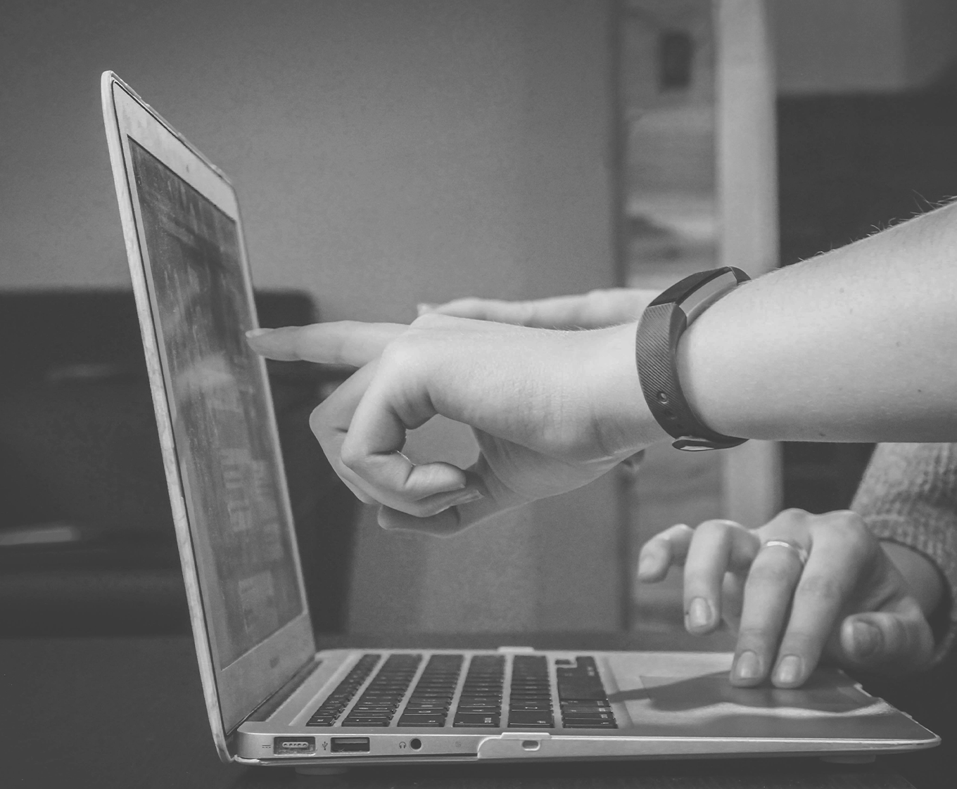Los 9 mejores software del Acta de la IA para empresas españolas